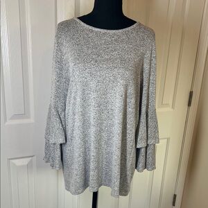 GNW Heather Gray Tunic with Flared Sleeves